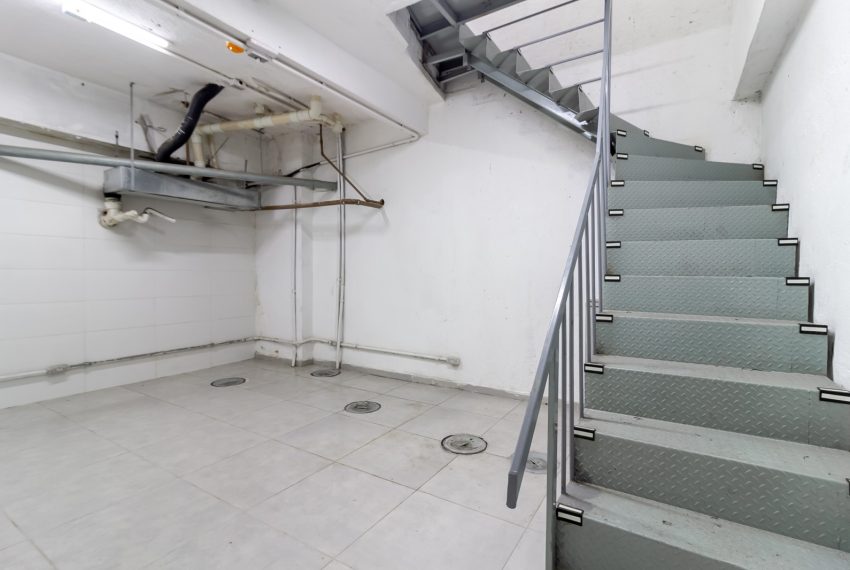 WhatsApp Image 2025-11-26 at 17.28.03